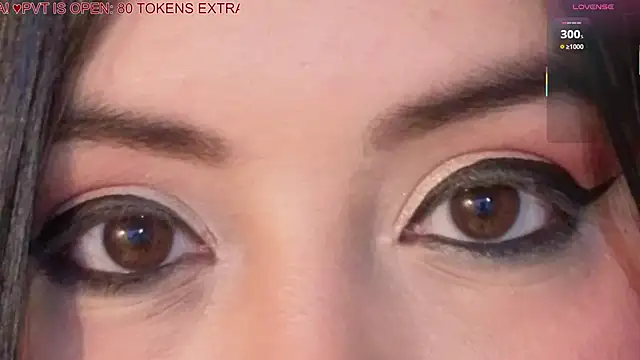 Emma gatess online show from 12/05/25, 12:14