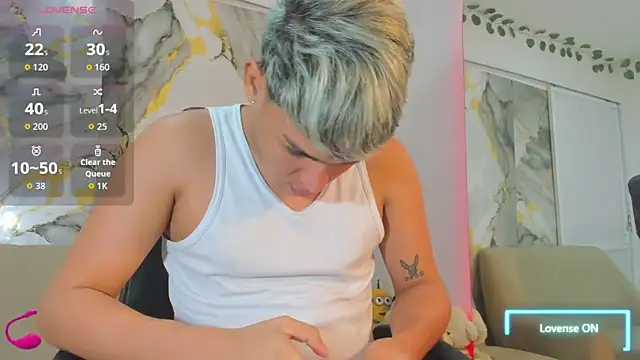 ryan carter08 online show from 12/22/25, 02:52