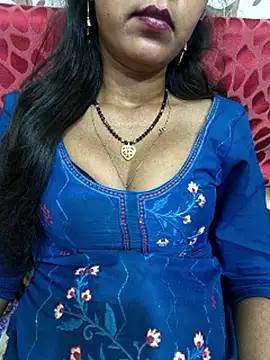 Snapshot of Sharmila-Singh chatting on 04/18/26, 08:09 Sharmila-Singh online show from 04/18/26, 08:09