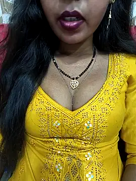 Snapshot of Sharmila-Singh chatting on 04/19/26, 08:13 Sharmila-Singh online show from 04/19/26, 08:13