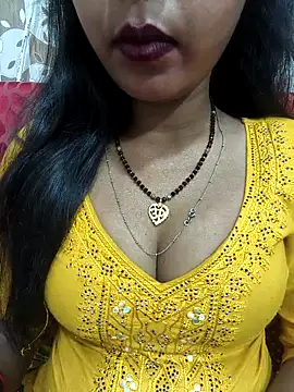 Snapshot of Sharmila-Singh chatting on 04/22/26, 06:31 Sharmila-Singh online show from 04/22/26, 06:31