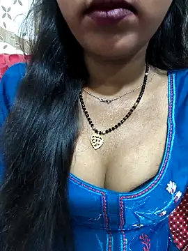 Snapshot of Sharmila-Singh chatting on 04/23/26, 12:15 Sharmila-Singh online show from 04/23/26, 12:15