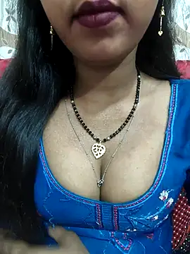 Snapshot of Sharmila-Singh chatting on 05/01/26, 12:21 Sharmila-Singh online show from 05/01/26, 12:21