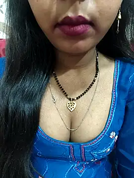 Snapshot of Sharmila-Singh chatting on 05/05/26, 05:54 Sharmila-Singh online show from 05/05/26, 05:54