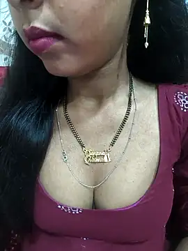 Snapshot of Sharmila-Singh chatting on 05/11/26, 08:20 Sharmila-Singh online show from 05/11/26, 08:20