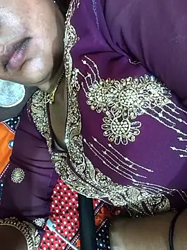 Snapshot of Sharmila-Singh chatting on 05/21/26, 06:59 Sharmila-Singh online show from 05/21/26, 06:59
