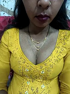 Snapshot of Sharmila-Singh chatting on 05/23/26, 12:31 Sharmila-Singh online show from 05/23/26, 12:31