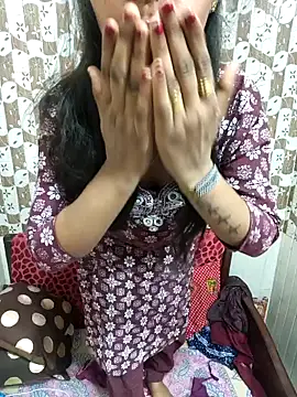 Snapshot of Sharmila-Singh chatting on 05/30/26, 08:17 Sharmila-Singh online show from 05/30/26, 08:17