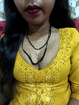 Snapshot of Sharmila-Singh chatting on 06/09/26, 11:00 Sharmila-Singh online show from 06/09/26, 11:00
