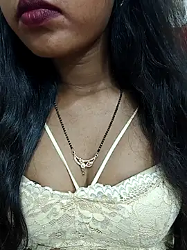 Snapshot of Sharmila-Singh chatting on 07/04/26, 06:58 Sharmila-Singh online show from 07/04/26, 06:58