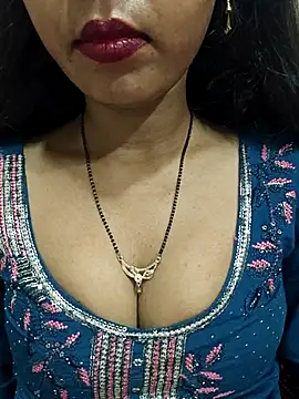 Snapshot of Sharmila-Singh chatting on 07/14/26, 01:06 Sharmila-Singh online show from 07/14/26, 01:06