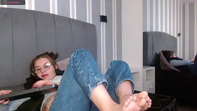  isaabellaa online show from 12/31/24, 12:57