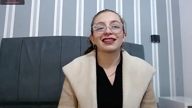  isaabellaa online show from 01/03/25, 11:14