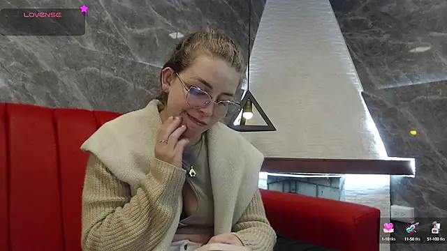  isaabellaa online show from 02/19/25, 02:44