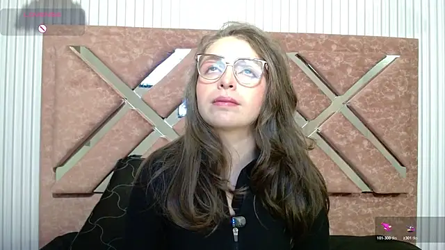 Snapshot of _isaabellaa chatting on 06/23/26, 01:09 isaabellaa online show from 06/23/26, 01:09