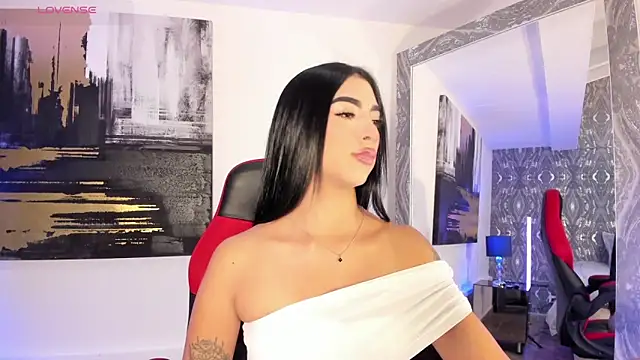 Snapshot of AriRobert_ chatting on 10/29/25, 03:53 AriRobert online show from 10/29/25, 03:53