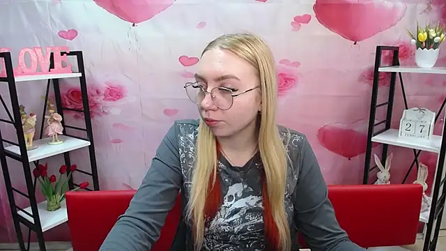 BeatriceFly online show from 02/28/26, 01:12