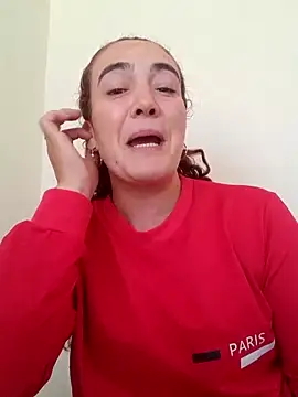 Snapshot of skayhot_ chatting on 06/12/26, 01:32 skayhot online show from 06/12/26, 01:32