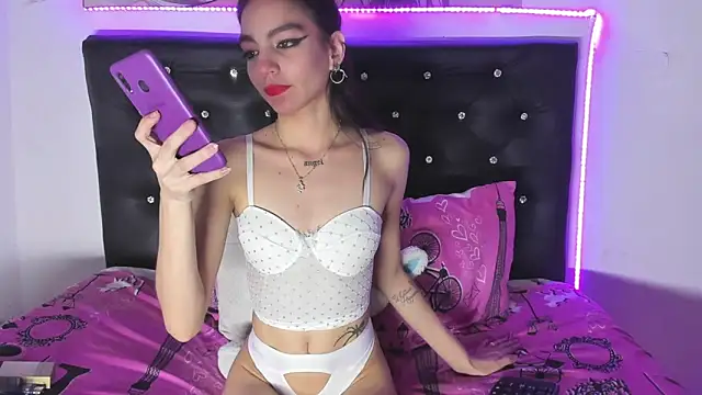 YUKIODAVIS online show from 01/23/25, 04:09