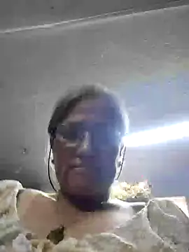 Edged Hot69 online show from 12/11/24, 11:21
