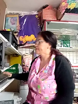 Snapshot of Edged_Hot69 chatting on 03/10/26, 03:06 Edged Hot69 online show from 03/10/26, 03:06