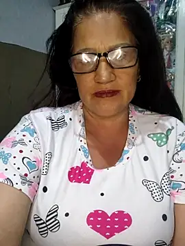 Snapshot of Edged_Hot69 chatting on 04/09/26, 03:39 Edged Hot69 online show from 04/09/26, 03:39