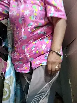 Snapshot of Edged_Hot69 chatting on 04/23/26, 09:06 Edged Hot69 online show from 04/23/26, 09:06