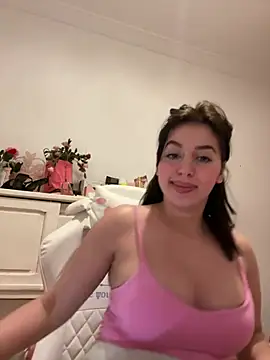 Snapshot of Hot_malak chatting on 03/12/25, 10:39 Hot malak online show from 03/12/25, 10:39