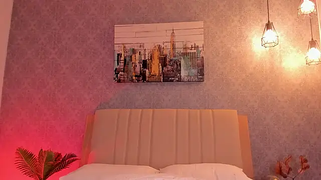 DahianaWalcott online show from 01/04/25, 05:16