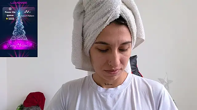 tammyandrade  online show from 12/12/24, 12:12