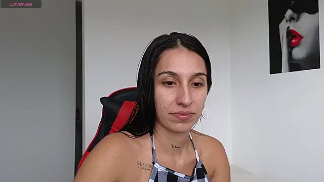 tammyandrade  online show from 02/25/25, 02:00