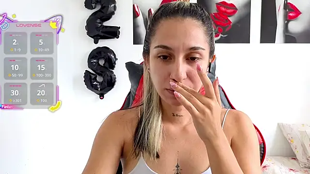 tammyandrade  online show from 09/15/25, 03:45