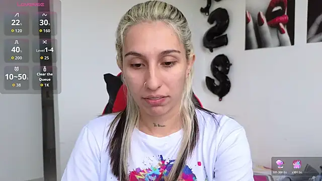 tammyandrade  online show from 10/27/25, 07:29