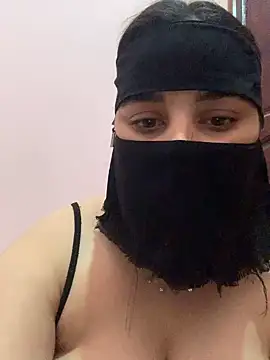 Snapshot of Miss-Soka chatting on 12/19/24, 12:34 Miss-Soka online show from 12/19/24, 12:34