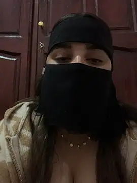 Snapshot of Miss-Soka chatting on 01/02/25, 11:38 Miss-Soka online show from 01/02/25, 11:38