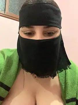 Snapshot of Miss-Soka chatting on 01/23/25, 11:15 Miss-Soka online show from 01/23/25, 11:15