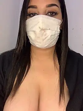 Miss-Soka online show from 12/17/25, 12:38