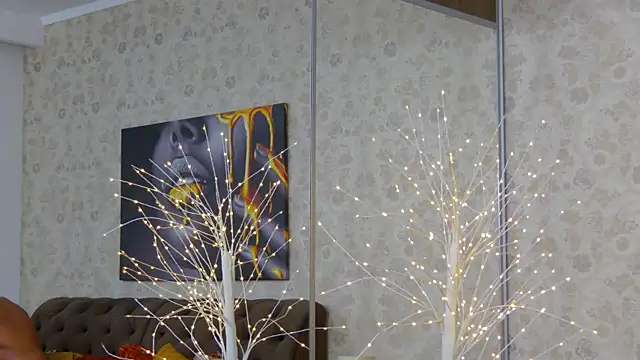 Snapshot of DustinKeent chatting on 02/06/25, 01:05 DustinKeent online show from 02/06/25, 01:05