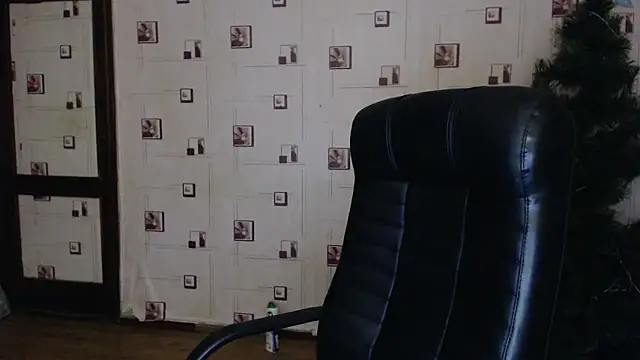 TasyaBigTTs online show from 12/20/24, 03:53