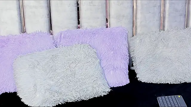 karol noa online show from 03/04/25, 09:29