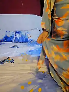 Snapshot of Awesomelusty chatting on 12/12/24, 06:31 Awesomelusty online show from 12/12/24, 06:31