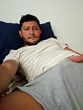 Snapshot of 2020dastan chatting on 09/11/25, 04:18 2020dastan online show from 09/11/25, 04:18