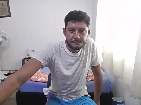 Snapshot of 2020dastan chatting on 01/05/26, 05:27 2020dastan online show from 01/05/26, 05:27