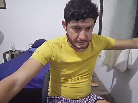 Snapshot of 2020dastan chatting on 03/01/26, 05:42 2020dastan online show from 03/01/26, 05:42