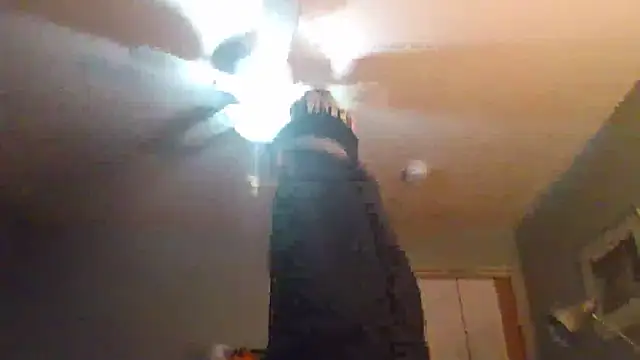 Snapshot of VanceFontaine chatting on 02/13/25, 01:29 VanceFontaine online show from 02/13/25, 01:29