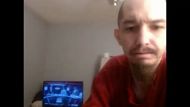 Snapshot of VanceFontaine chatting on 10/12/25, 06:12 VanceFontaine online show from 10/12/25, 06:12