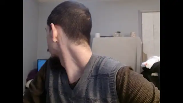 Snapshot of VanceFontaine chatting on 11/01/25, 11:51 VanceFontaine online show from 11/01/25, 11:51