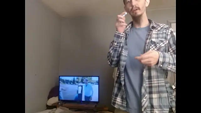 Snapshot of VanceFontaine chatting on 11/15/25, 04:10 VanceFontaine online show from 11/15/25, 04:10