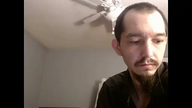 Snapshot of VanceFontaine chatting on 11/18/25, 01:55 VanceFontaine online show from 11/18/25, 01:55