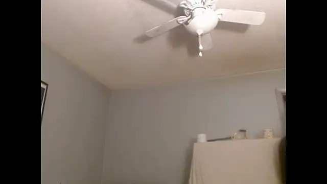 Snapshot of VanceFontaine chatting on 11/22/25, 01:37 VanceFontaine online show from 11/22/25, 01:37